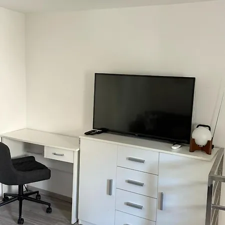 Minihouse Semesterbostad Kaštela