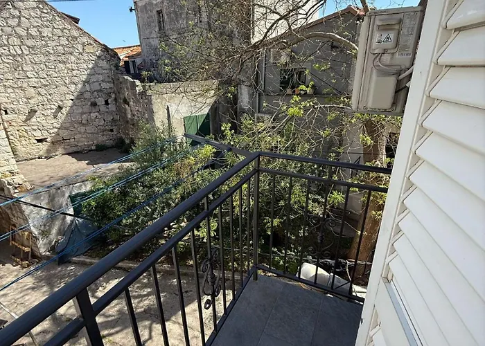 Minihouse * Kaštela